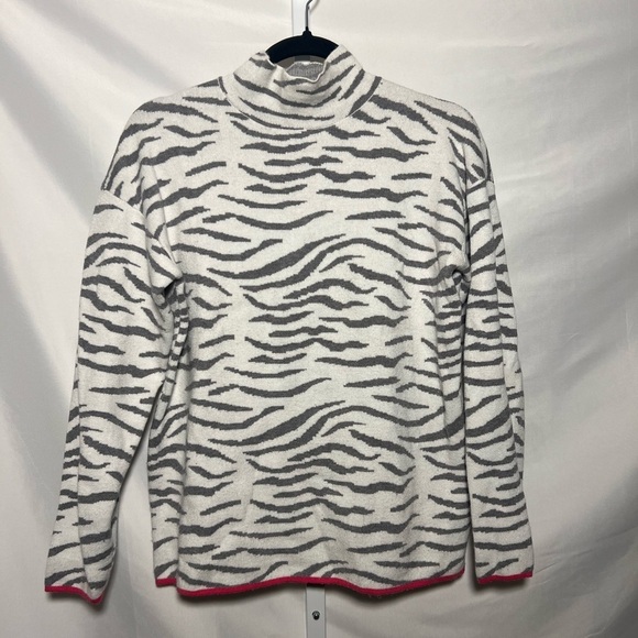 Chelsea & Theodore Striped Mock Neck Women’s Sweater - Picture 1 of 6